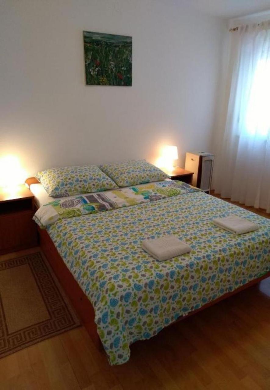 Apartments Dobri - 500M From Beach Nin Kültér fotó