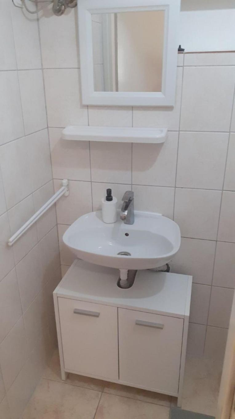 Apartments Dobri - 500M From Beach Nin Kültér fotó