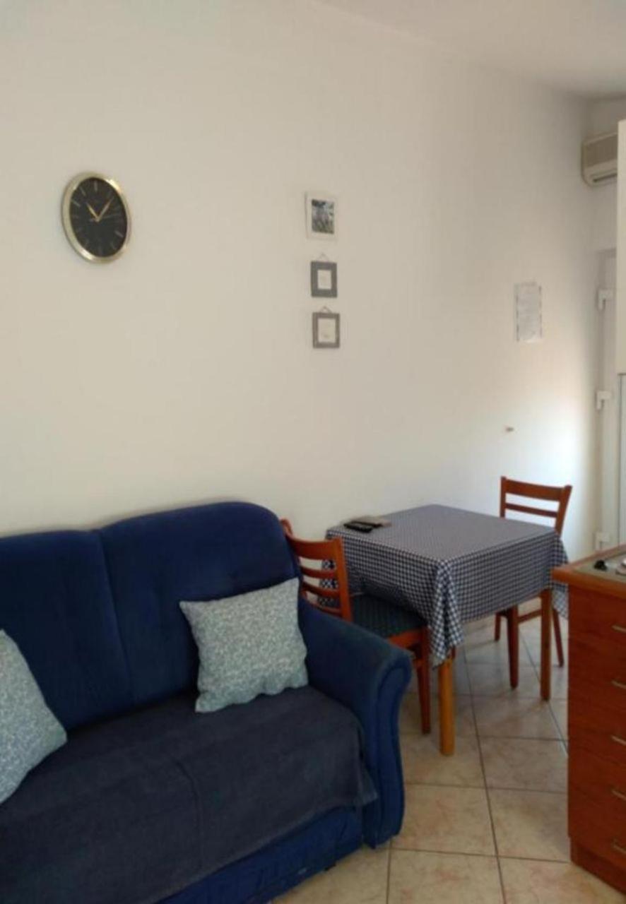 Apartments Dobri - 500M From Beach Nin Kültér fotó