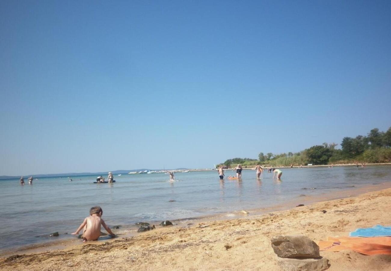 Apartments Dobri - 500M From Beach Nin Kültér fotó